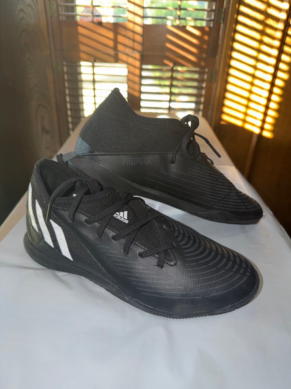 Adidas Predator Edge.3 Men 6 / Women 7 Black Indoor Soccer Shoes